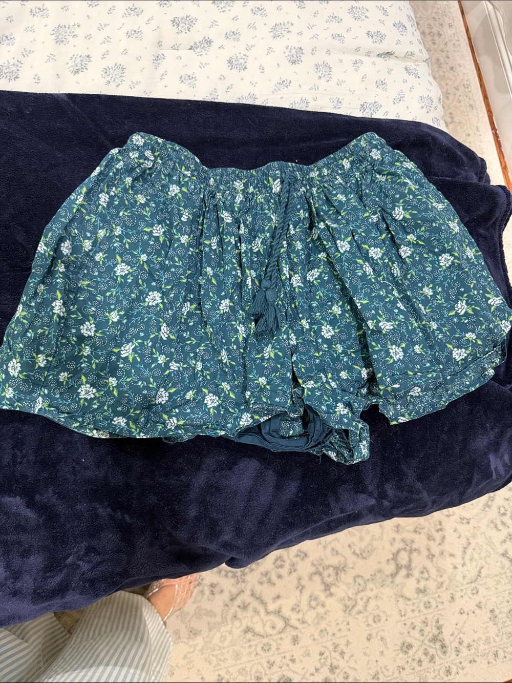 Old Navy Teal Green Floral Elastic-Waist Skort
